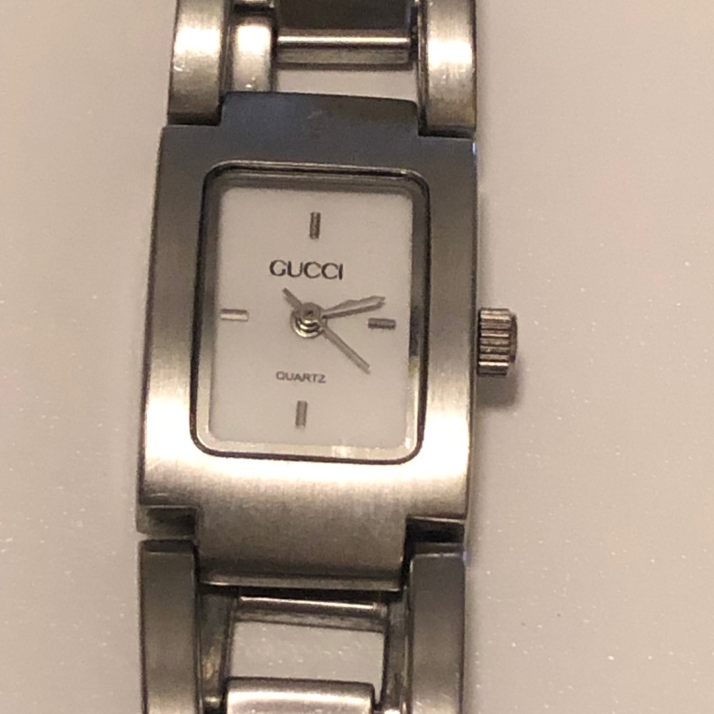 Gucci - Picture 3 of 3